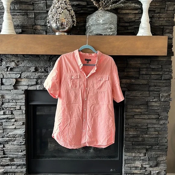 Short sleeve button down - Picture 1 of 3